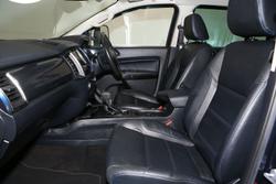 2020 Ford
Everest Sport