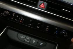 2024 Kia
Carnival S