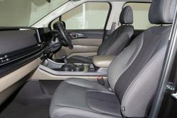 2024 Kia
Carnival S