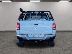 2017 Mitsubishi Triton