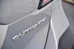 2024 Subaru Outback AWD Touring 6GEN MY24 AWD Ice Silver