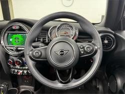 2018 MINI
Convertible Cooper