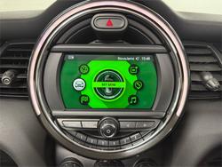2018 MINI
Convertible Cooper