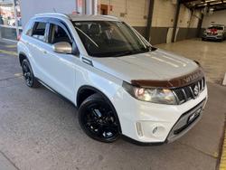 2016 Suzuki
Vitara S Turbo