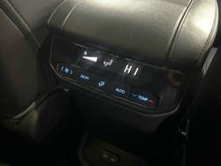 2022 Toyota Kluger Grande