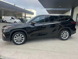 2022 Toyota Kluger Grande