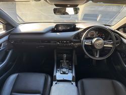 2020 Mazda
                3 G25 Astina