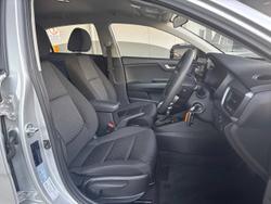 2023 Kia
Rio S