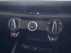 2023 Kia
Rio S