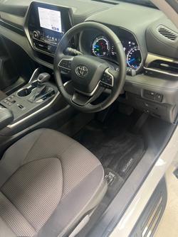 2023 Toyota Kluger GX