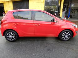 2014 Hyundai i20 Active PB MY14 Electric Red