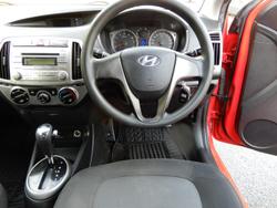 2014 Hyundai i20 Active PB MY14 Electric Red