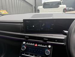 2025 Hyundai
Santa Fe Hybrid Calligraphy