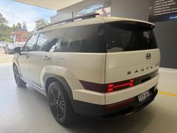 2025 Hyundai
Santa Fe Hybrid Calligraphy