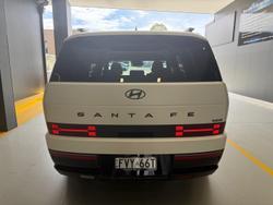 2025 Hyundai
Santa Fe Hybrid Calligraphy