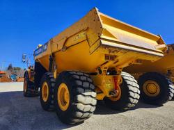 2022 Volvo
A30g