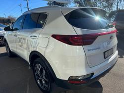 2020 Kia
                Sportage SX+