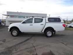 2009 Mitsubishi Triton GLX MN MY10 4X4 Dual Range White