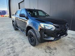 2025 Isuzu
D-MAX BLADE