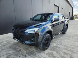 2025 Isuzu
D-MAX BLADE