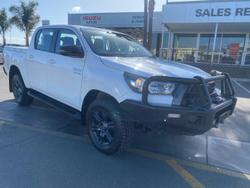 2024 Toyota
Hilux SR