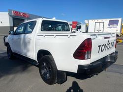 2024 Toyota
Hilux SR