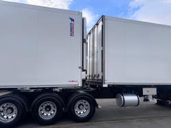 2022 Schmitz 46 Pallet -30 B Triple Double Stacker, Rt Black