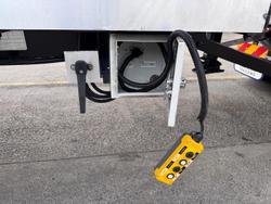 2022 Schmitz 46 Pallet -30 B Triple Double Stacker, Rt Black