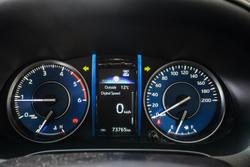 2022 Toyota
                Fortuner GXL