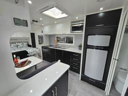 2016 NEW AGE CARAVANS MANTA RAY MR19E-SE