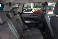 2018 Suzuki
Vitara S Turbo