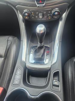 2015 Holden
Calais
