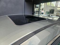 2015 Holden
Calais