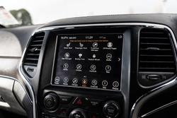 2018 Jeep
Grand Cherokee 25th Anniversary