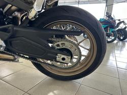 2025 CFMOTO 500 SR Voom SR White