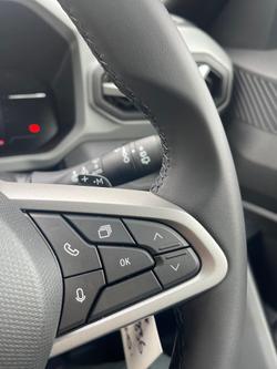 2025 Renault Duster Evolution X1311 MY25 4x2 Solid White