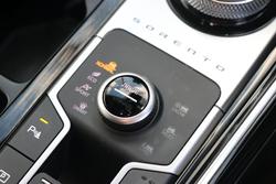 2024 Kia
Sorento GT-Line