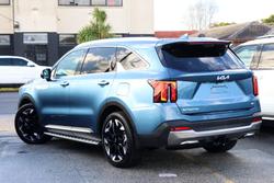 2024 Kia
Sorento GT-Line