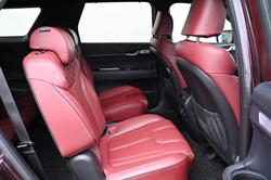 2021 Hyundai
                Palisade Highlander
