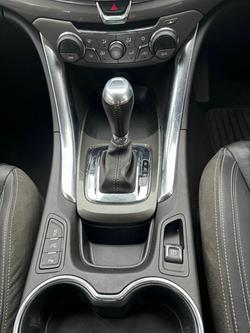 2014 Holden
Calais V