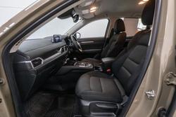 2022 Mazda
CX-5 G20 Maxx