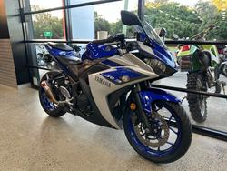 2015 Yamaha YZF-R3 BLUE
