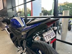 2015 Yamaha YZF-R3 BLUE