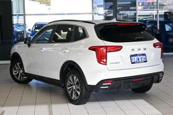 2024 GWM
                Haval Jolion Lux