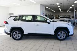 2024 Toyota
RAV4 GX