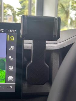 2025 Renault Duster Techno