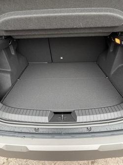 2025 Renault Duster Techno X1311 MY25 4x2 Pearlescent Black