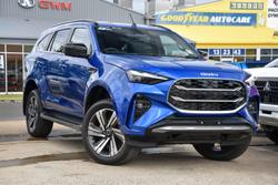 2025 Isuzu
MU-X LS-T