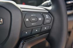 2025 Isuzu
MU-X LS-T