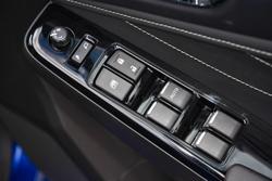 2025 Isuzu
MU-X LS-T